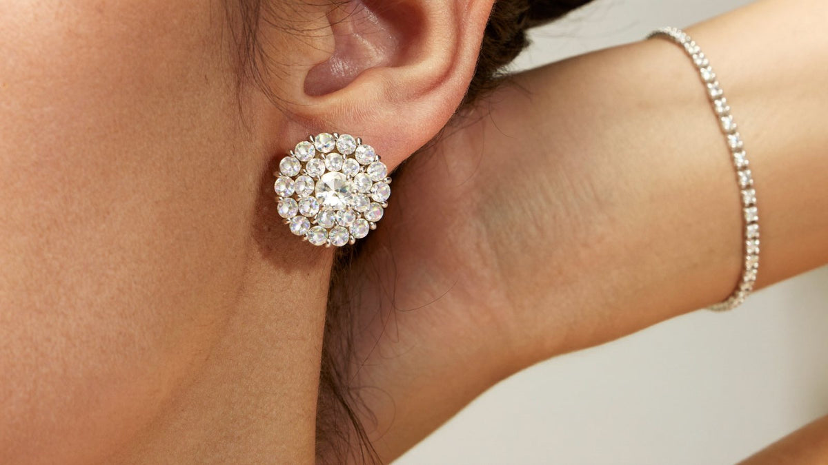 Iced-Out Moissanite for Women: Everyday Luxury