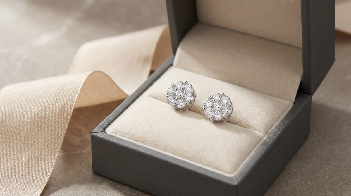 How to Buy Jewelry as a Gift Without Knowing Their Size