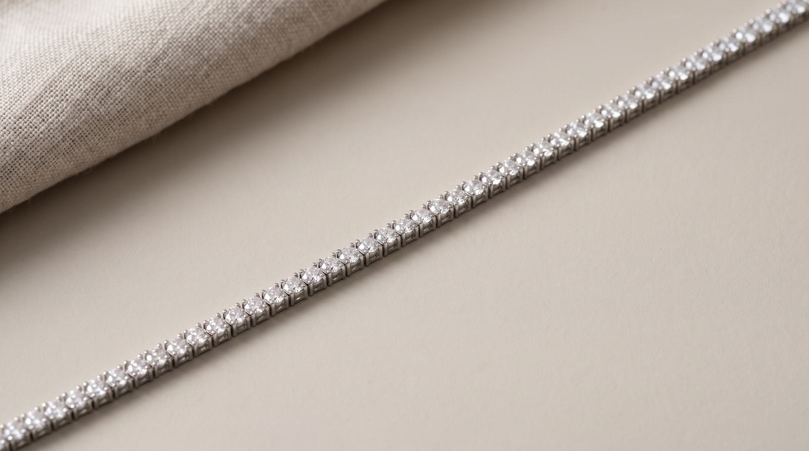 VVS Moissanite Chains: What the Grade Actually Buys You