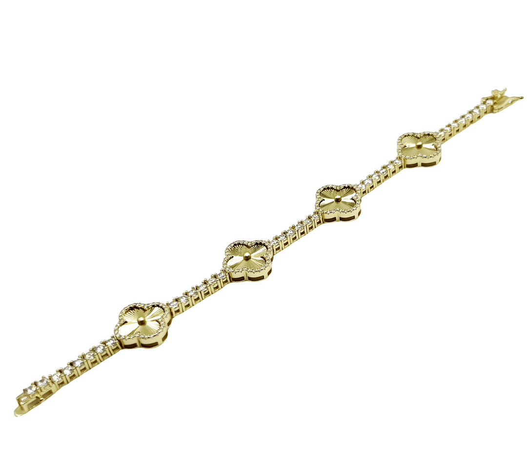 3mm Luxe Clover Tennis Bracelet — VVS Moissanite .925 Sterling Silver — Jamilah Jewels